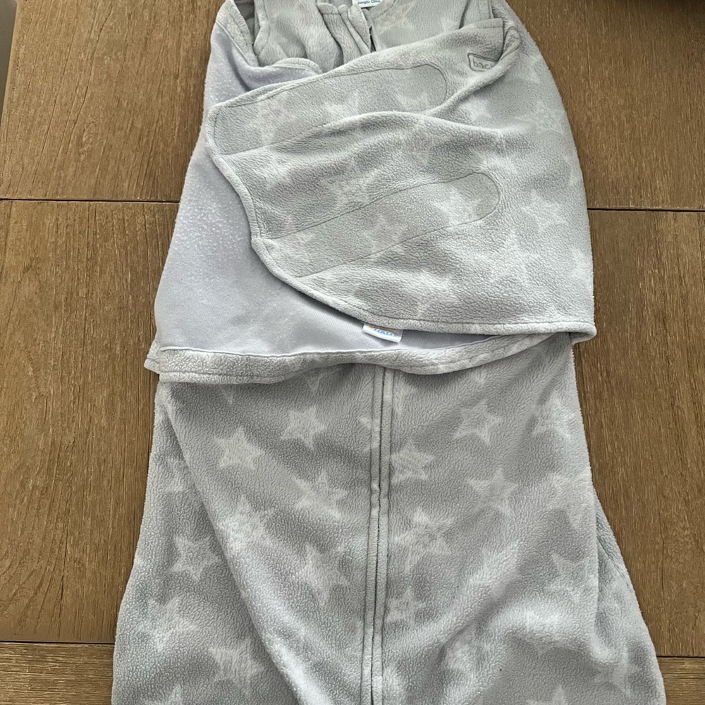 Halo and Love to Dream Baby swaddles